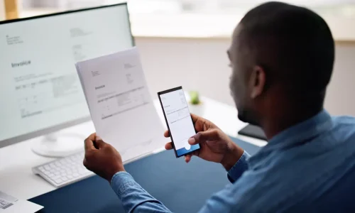 Usar NFC-e ou NF-e na venda presencial? Evite a rejeição que trava seu faturamento